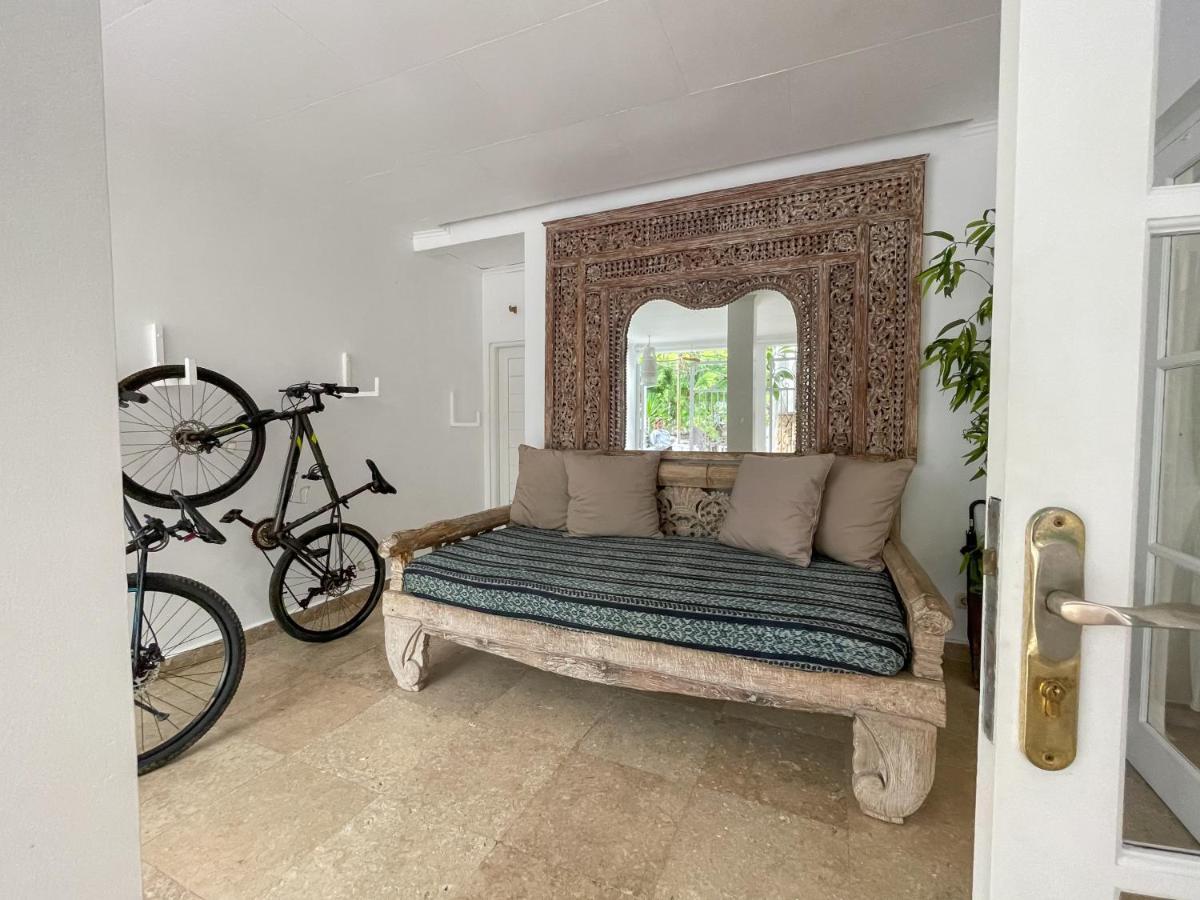 Beach House Canggu - 150M Berawa Beach 外观 照片