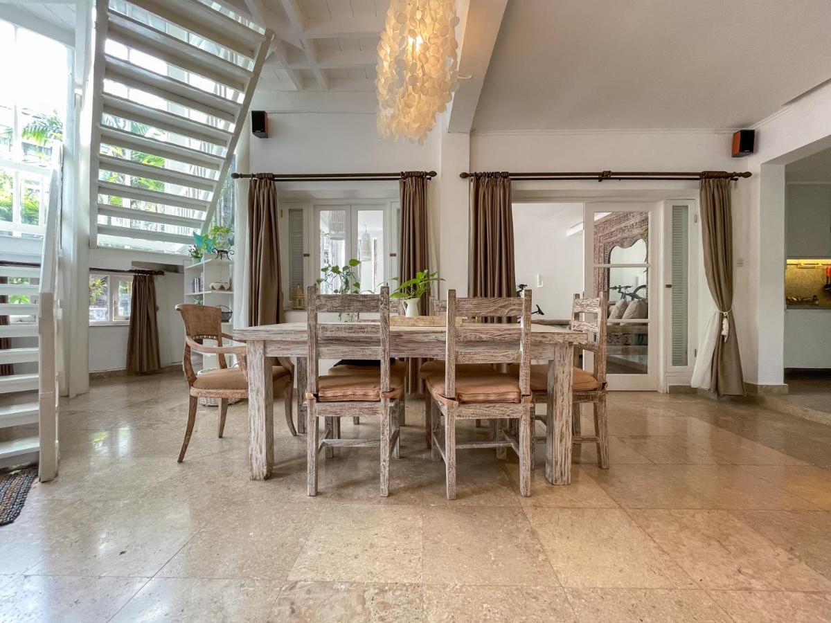 Beach House Canggu - 150M Berawa Beach 外观 照片