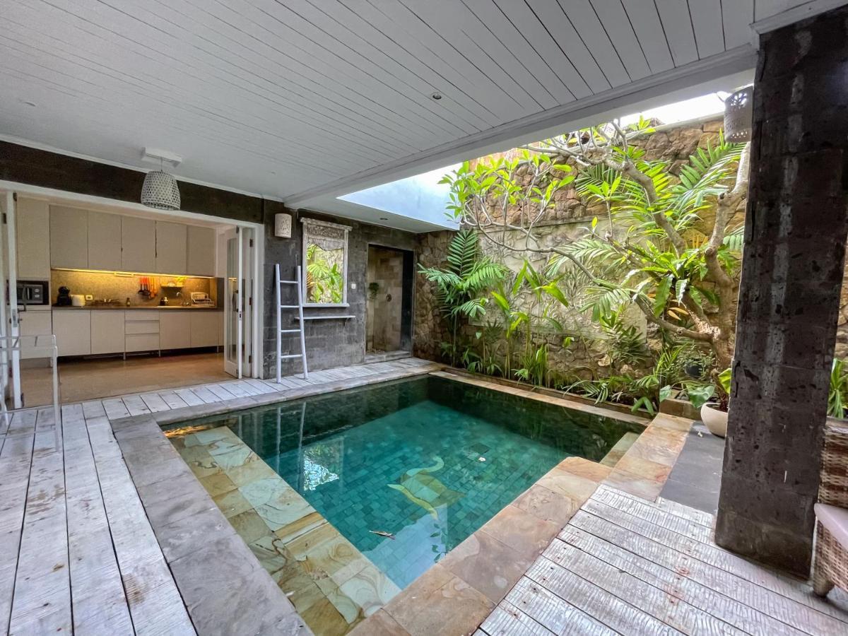Beach House Canggu - 150M Berawa Beach 外观 照片