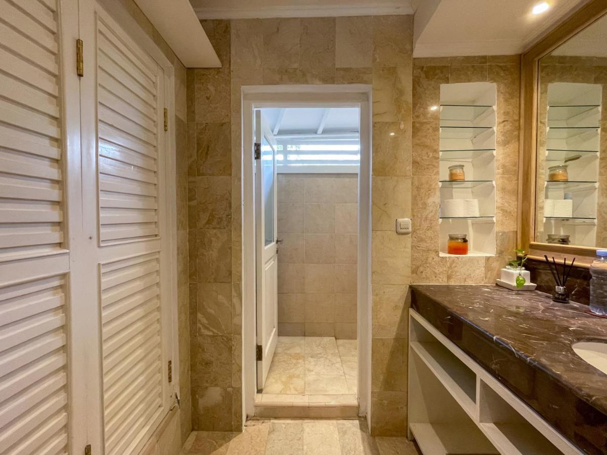 Beach House Canggu - 150M Berawa Beach 外观 照片