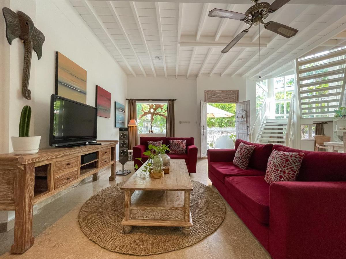 Beach House Canggu - 150M Berawa Beach 外观 照片